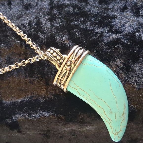 Brandy Melville Silver and Turquoise Necklace Set. - Picture 6 of 8